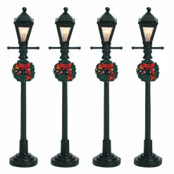 Accessoire Lemax (H10 cm) Lot de 4 réverbères lumineux à piles