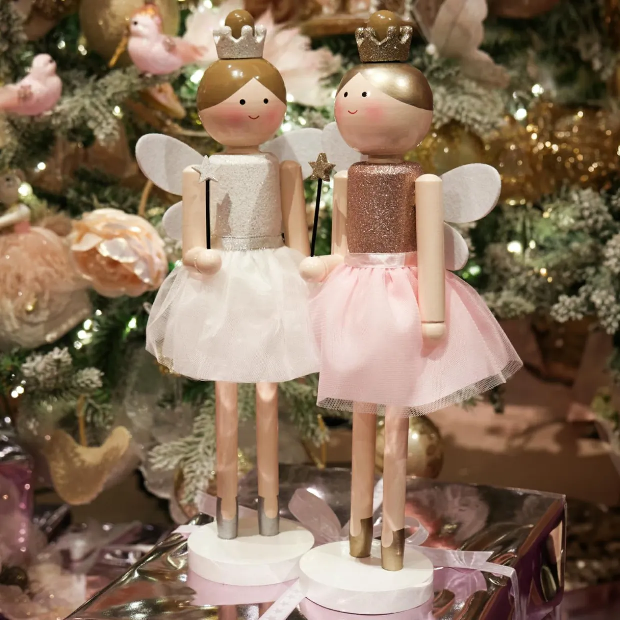 Casse-noisette en bois (H38 cm) Fée princesse Blanche