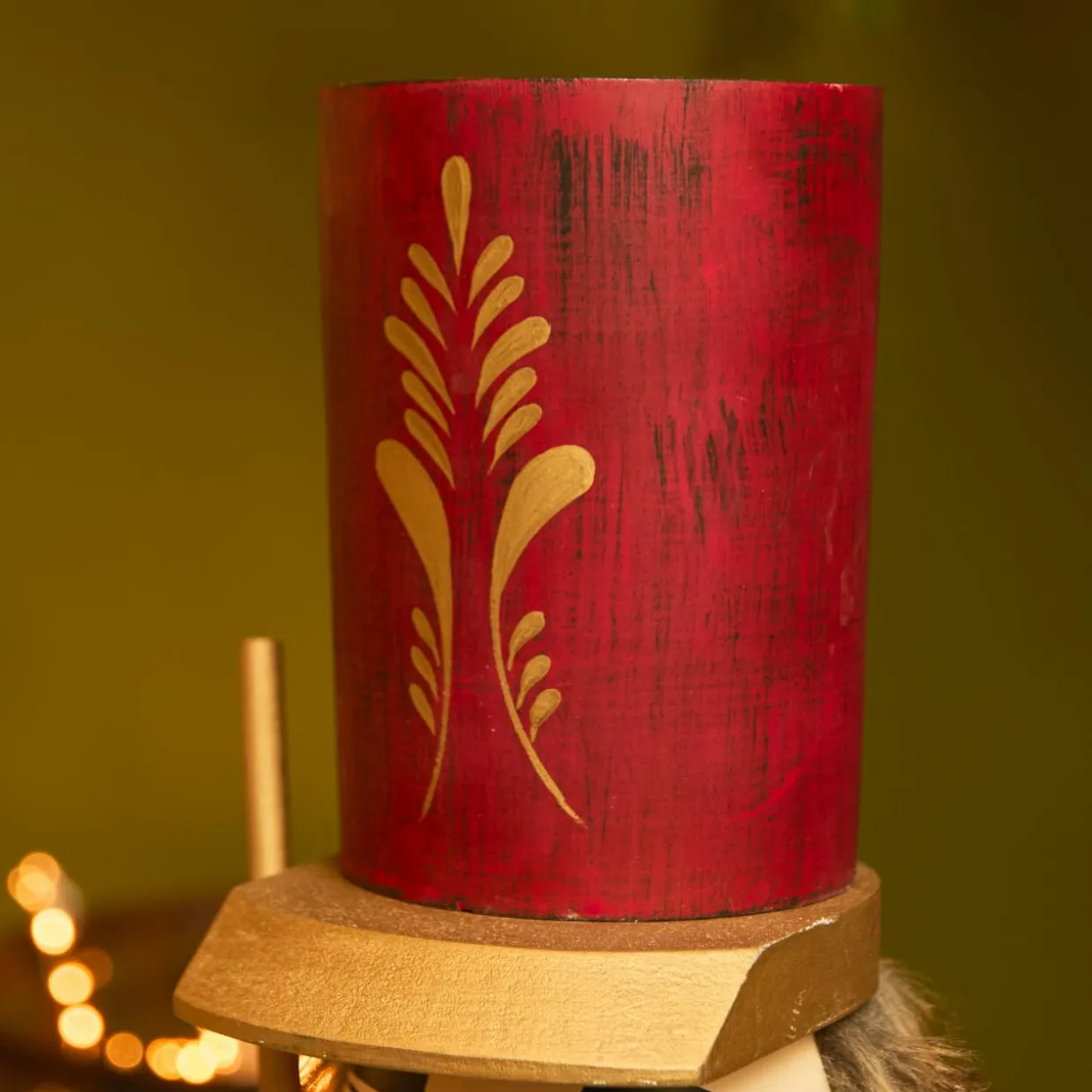 Casse-noisette en bois (H76 cm) Timothé la royauté Vert et bordeaux