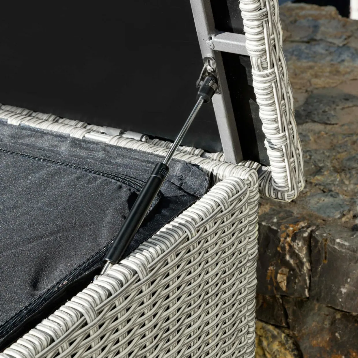 Coffre de rangement extérieur en résine tressée Calvi Gris