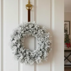 Couronne de Noël (D50 cm) Edmonton Vert enneigé
