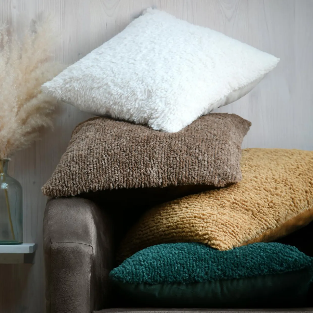 Coussin carré fausse fourrure (45 x 45 cm) Timmy Taupe