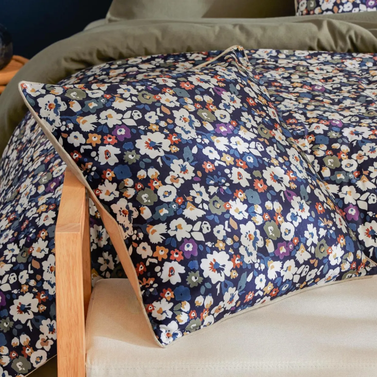 Coussin carré velours (50 x 50 cm) Dolores Bleu
