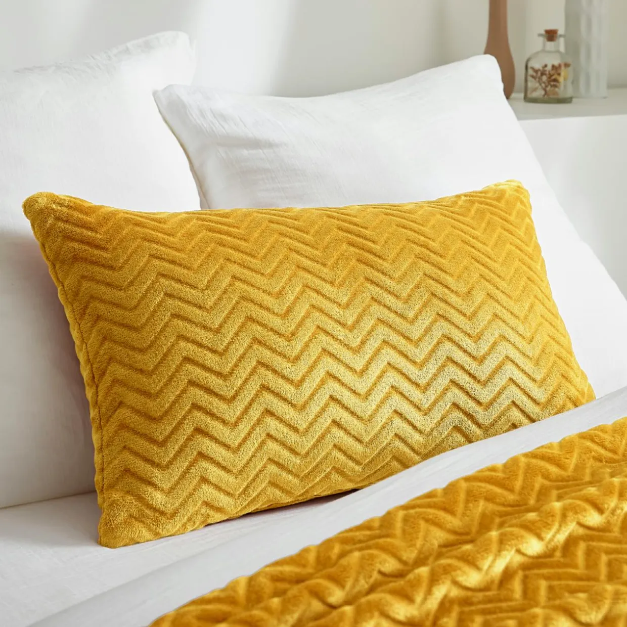 Coussin rectangulaire flanelle (40 x 60 cm) Zag Jaune moutarde