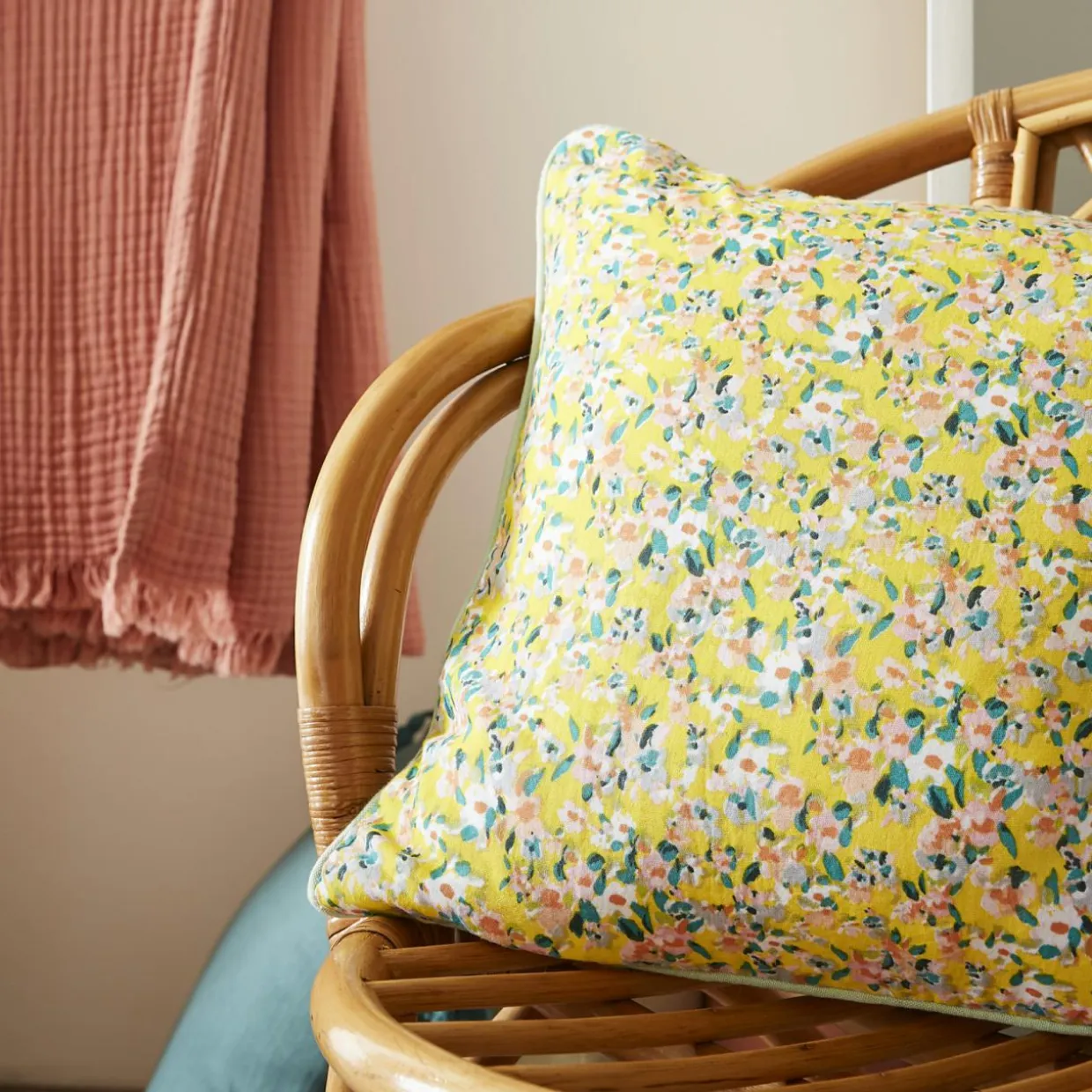 Coussin rectangulaire gaze de coton (40 x 60 cm) Abigaël Jaune