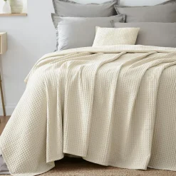 Couvre-lit coton nid d'abeille (220 x 250 cm) Maya Beige pampa