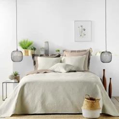 Couvre-lit matelassé et taies d'oreiller microfibre (240 x 220 cm) Romane Ecru