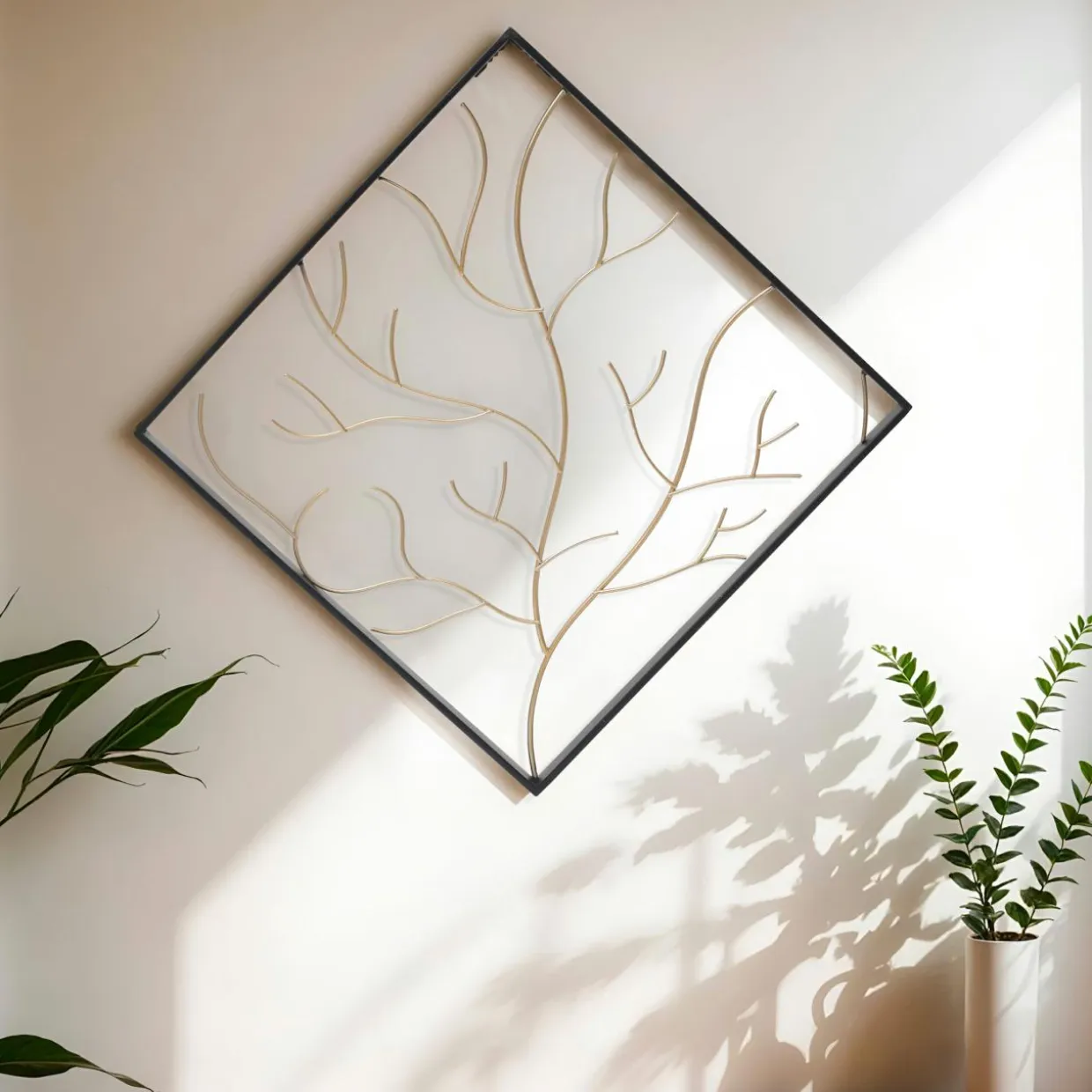 Décoration murale en métal (H49,5 cm) Arbre contemporain Noir et doré