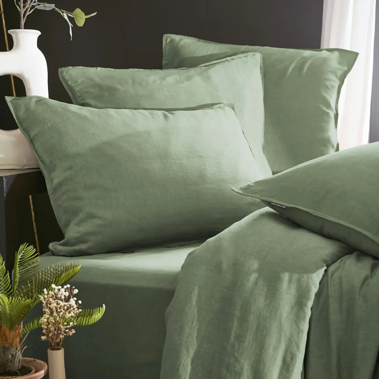Drap housse lyocell Tencel™ lavé (90 x 200 cm) Olivia Vert romarin