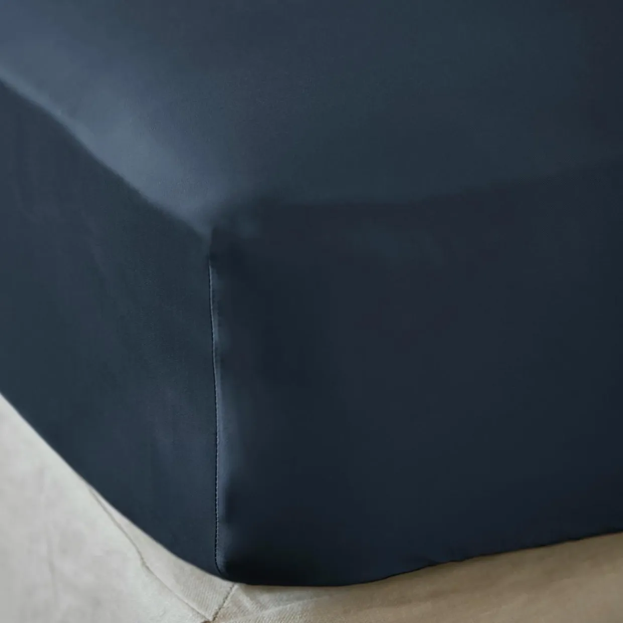 Drap housse satin de bambou (180 x 200 cm) Sienna Bleu nuit