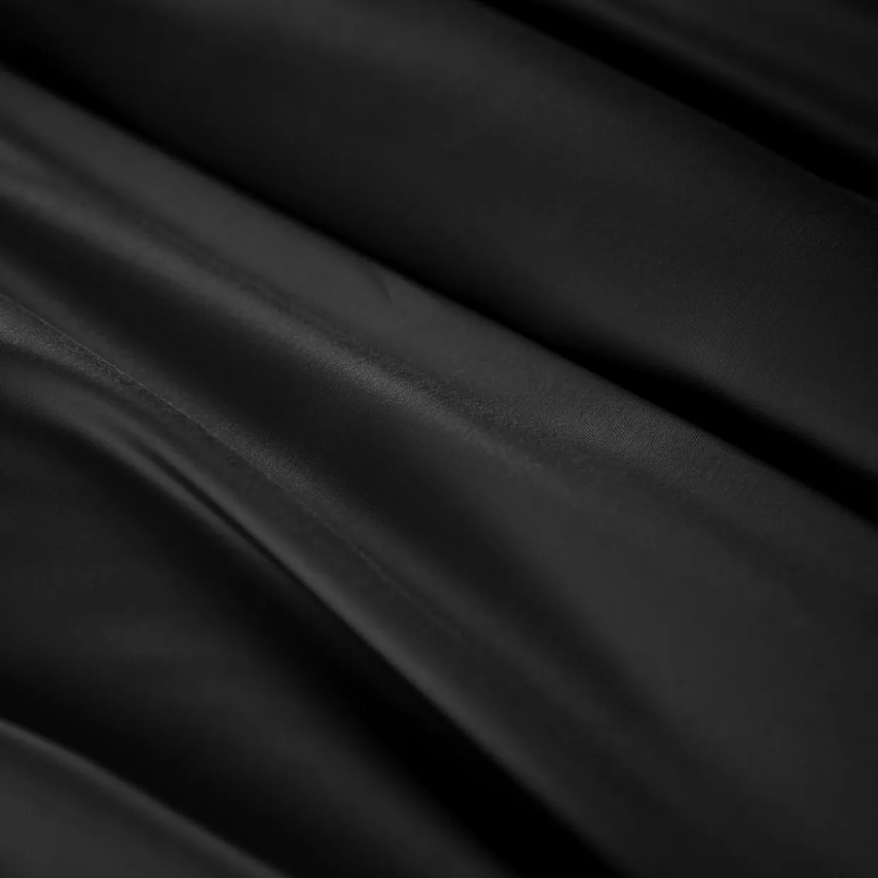 Drap housse satin de bambou (180 x 200 cm) Sienna Noir