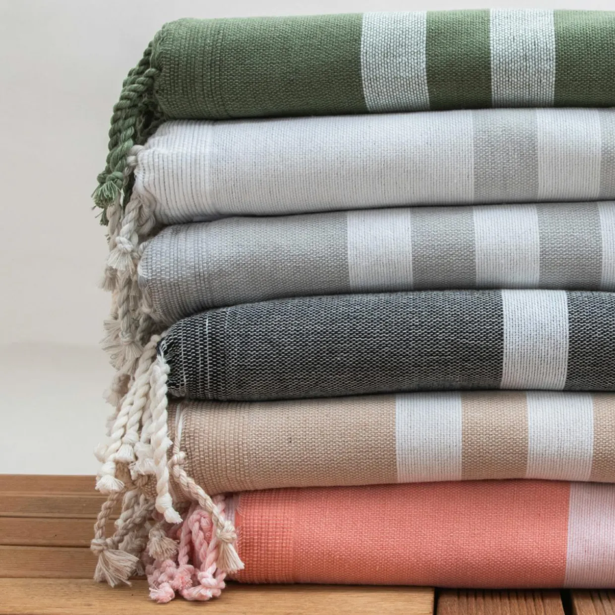 Fouta coton recyclé doublé éponge (100 x 200 cm) Coralia Noire