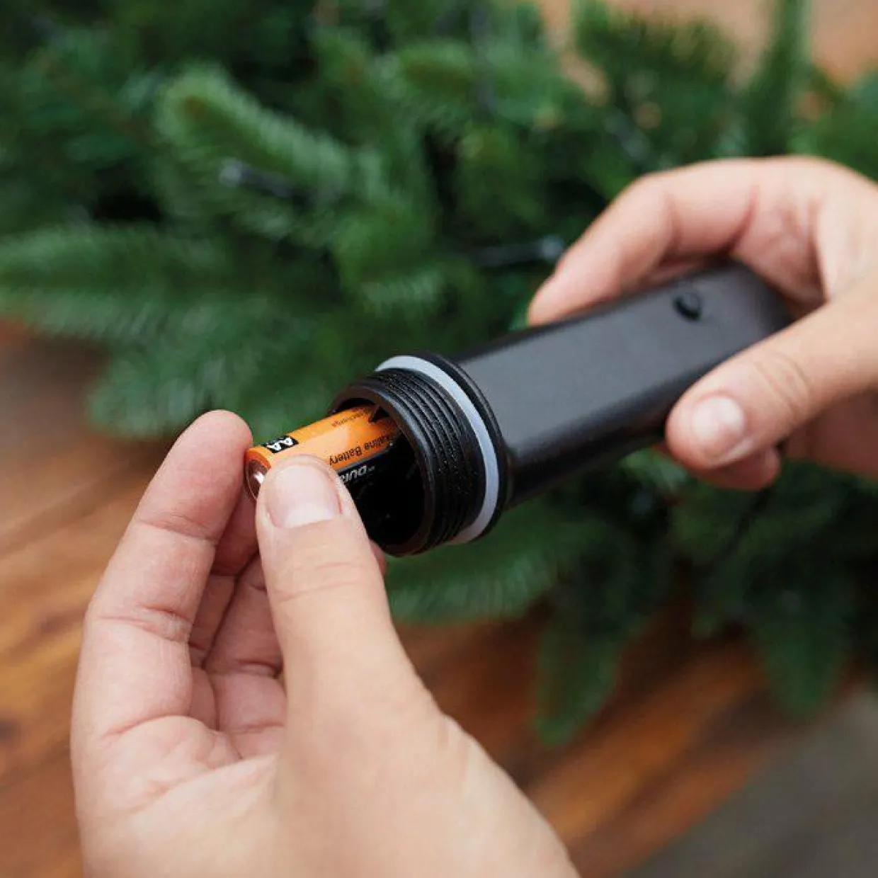 Guirlande lumineuse à piles 7,10 m 96 LED câble transparent Durawise Blanc chaud