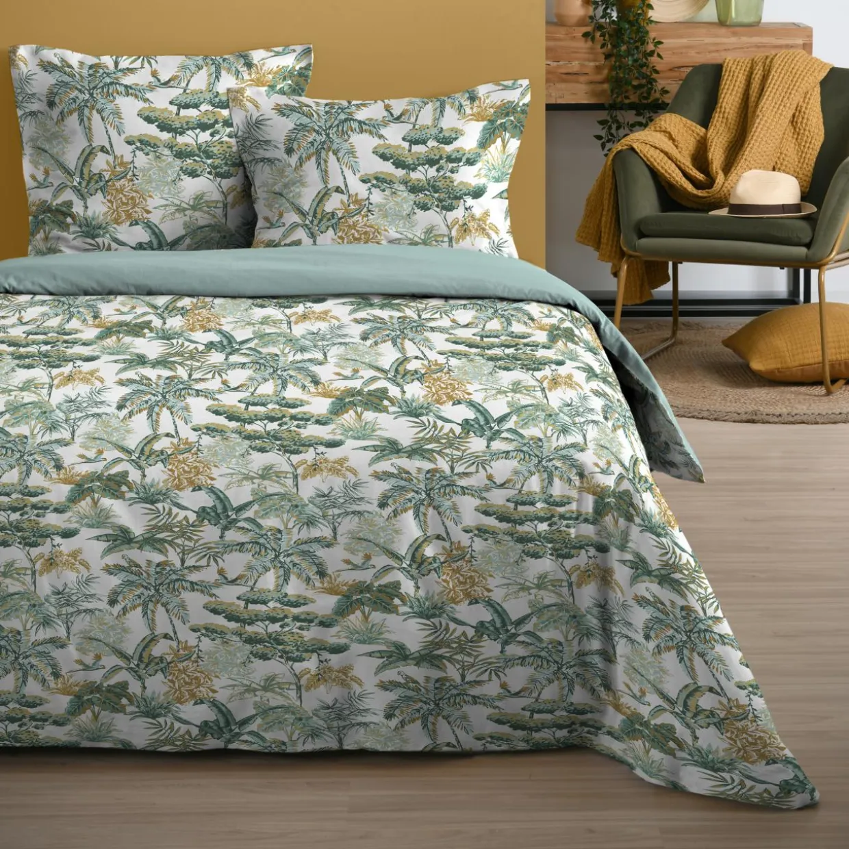 Housse de couette et deux taies coton (240 x 220 cm) Mafate Verte