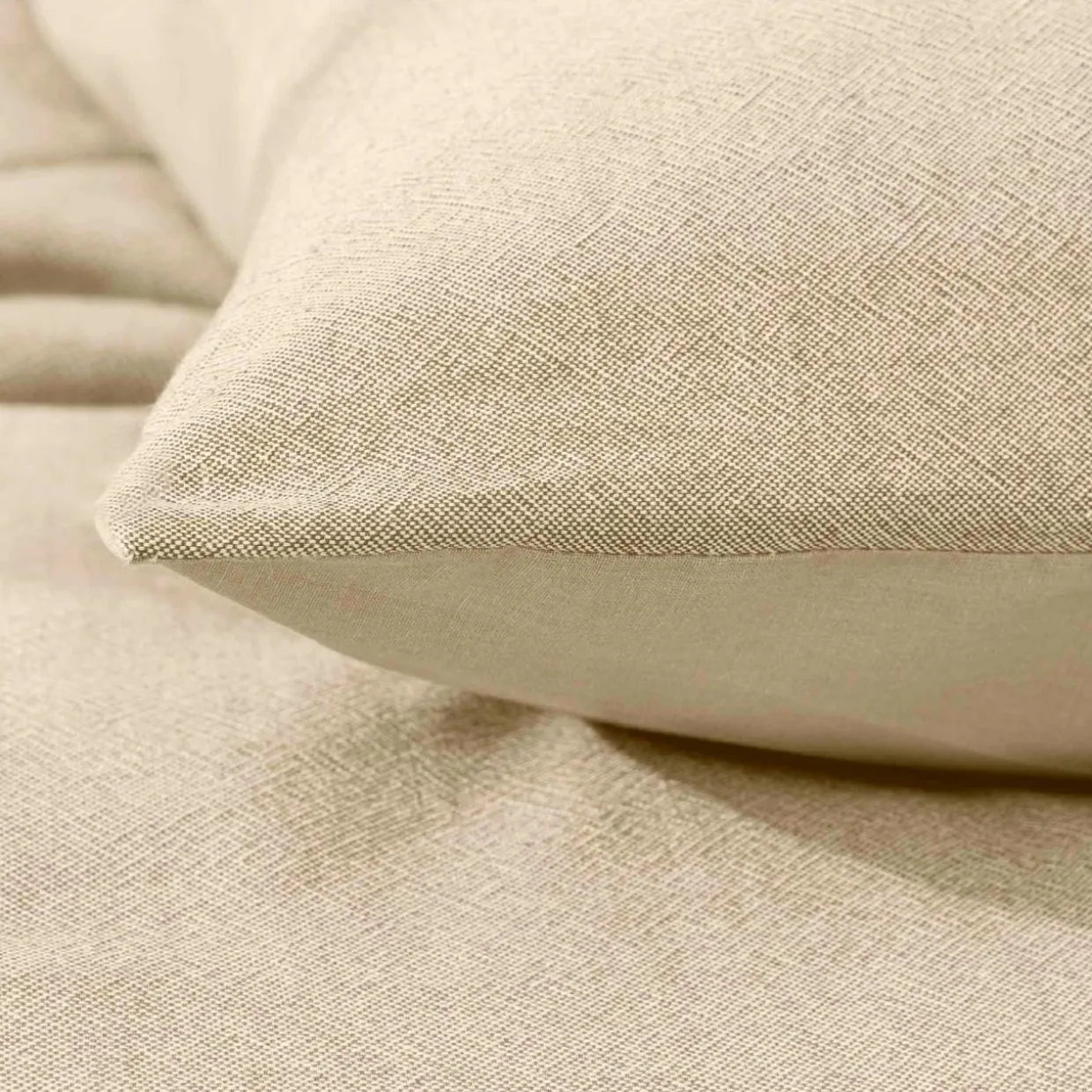 Housse de couette et deux taies d'oreiller coton (260 x 240 cm) Meline Beige sable