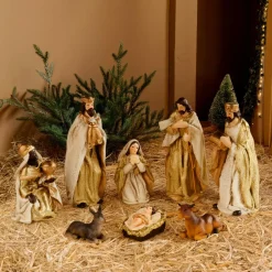 Les 8 santons (H12 cm) de Olga
