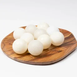 Lot de 30 boules de Noël assorties Alpine Blanc laine