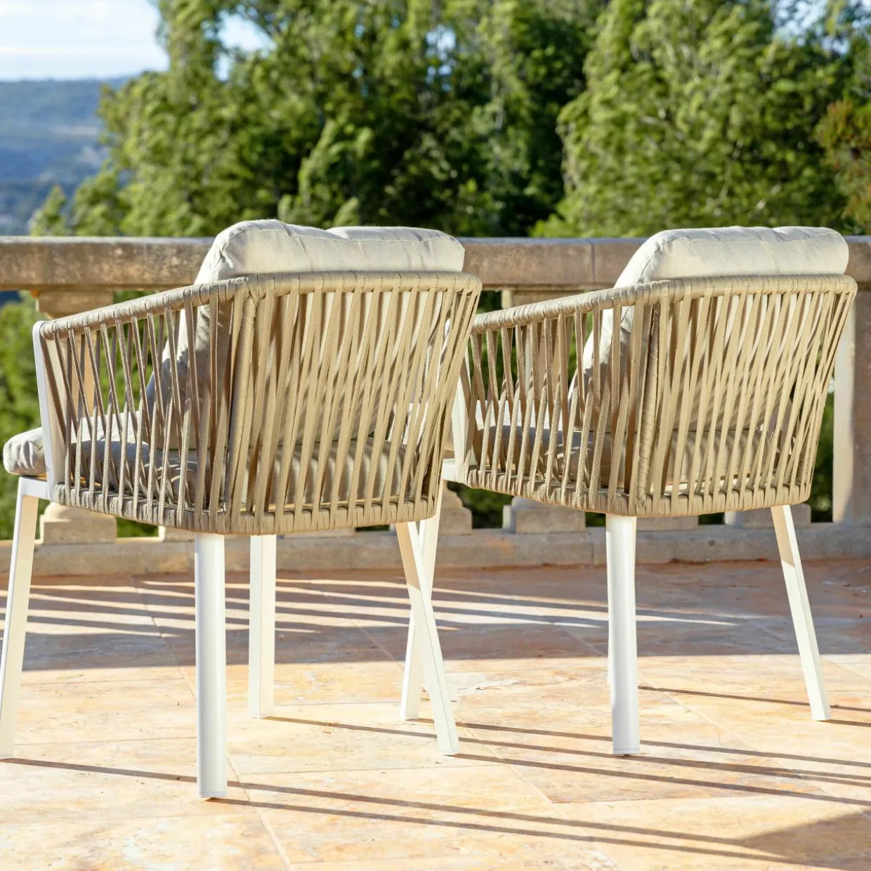 Lot de 2 fauteuils de jardin en aluminium Amalfi Blanc et taupe