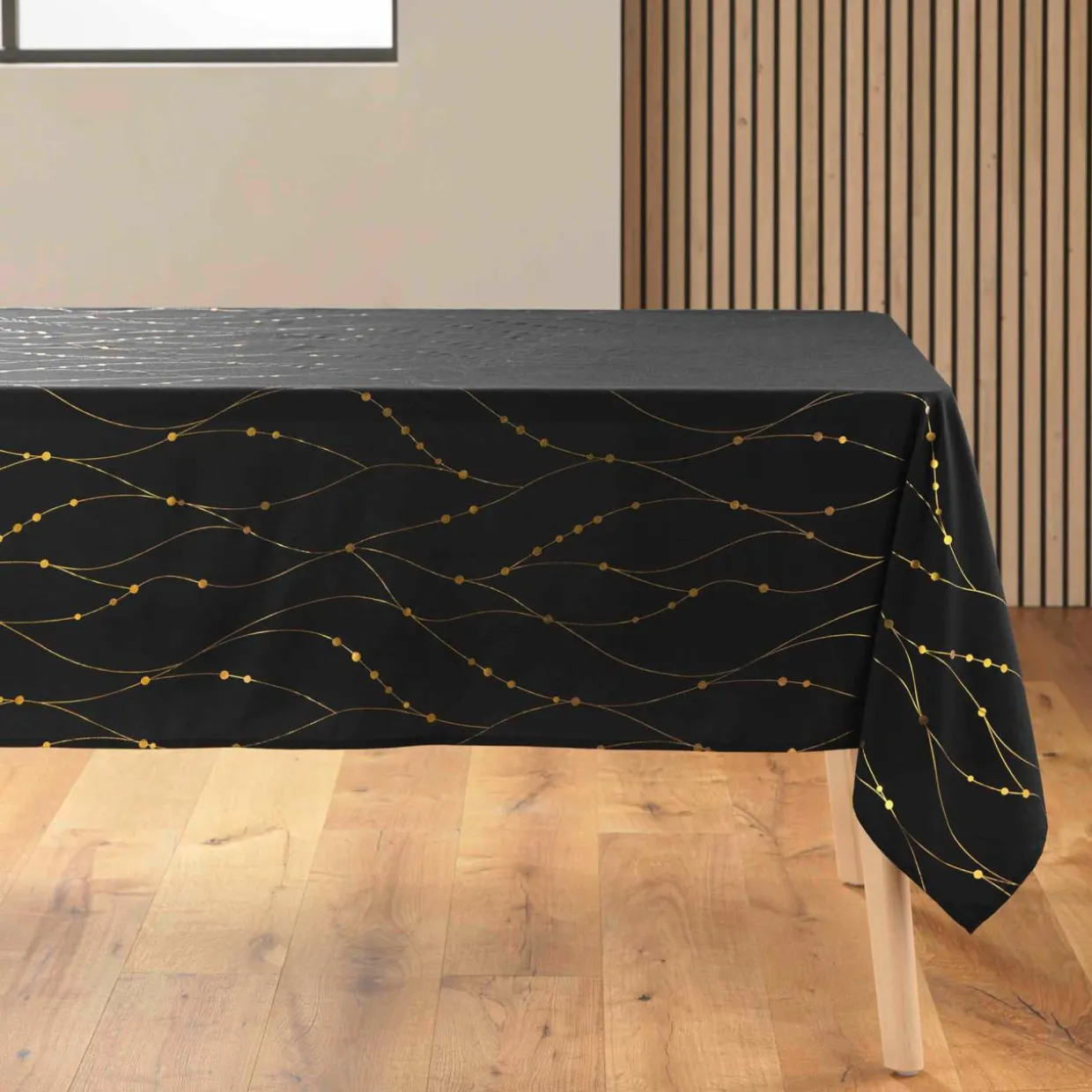 Nappe de Noël rectangulaire anti tache (140 x 240 cm) Firmament Noir et doré