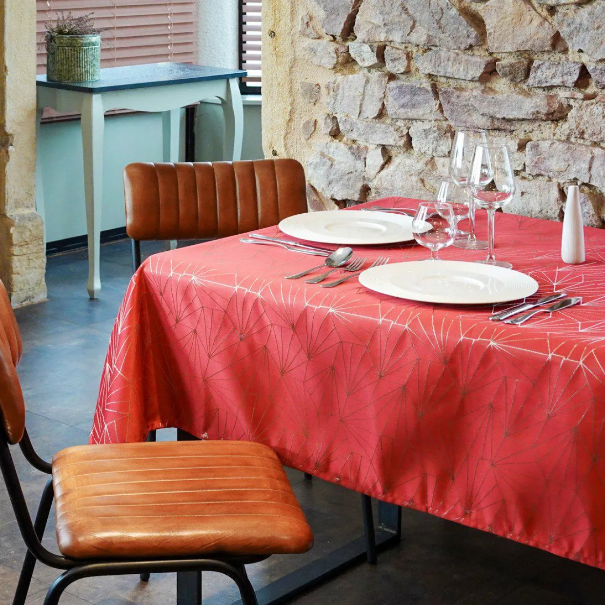 Nappe de Noël rectangulaire (145 x 350 cm) Facette Rouge
