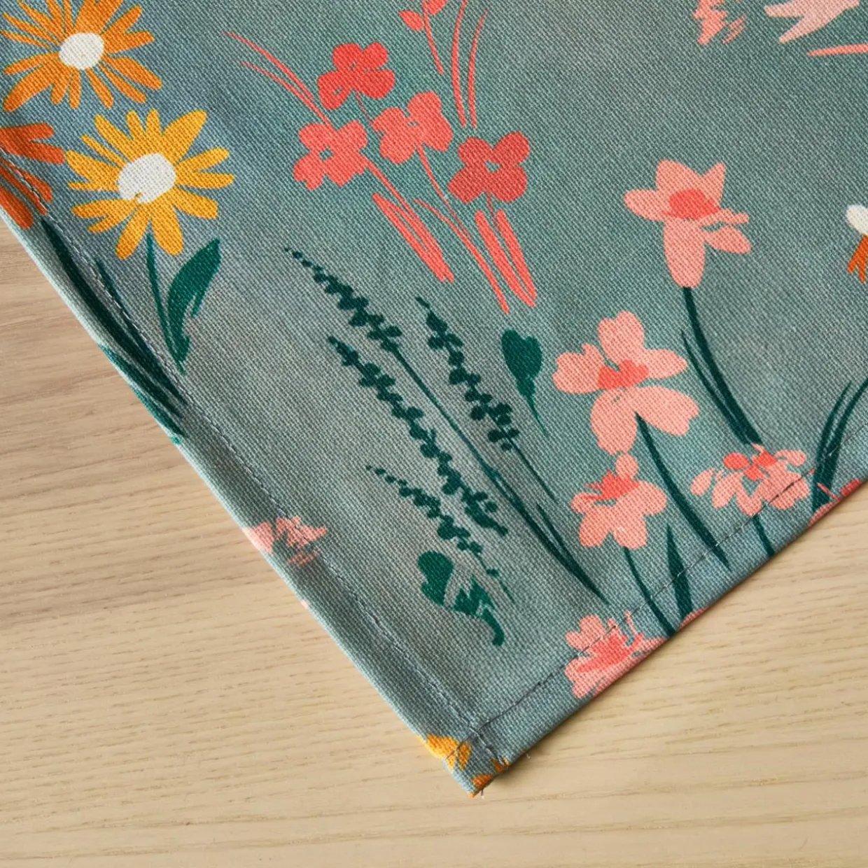 Nappe rectangulaire coton enduit (150 x 250 cm) Juliette Vert eucalyptus