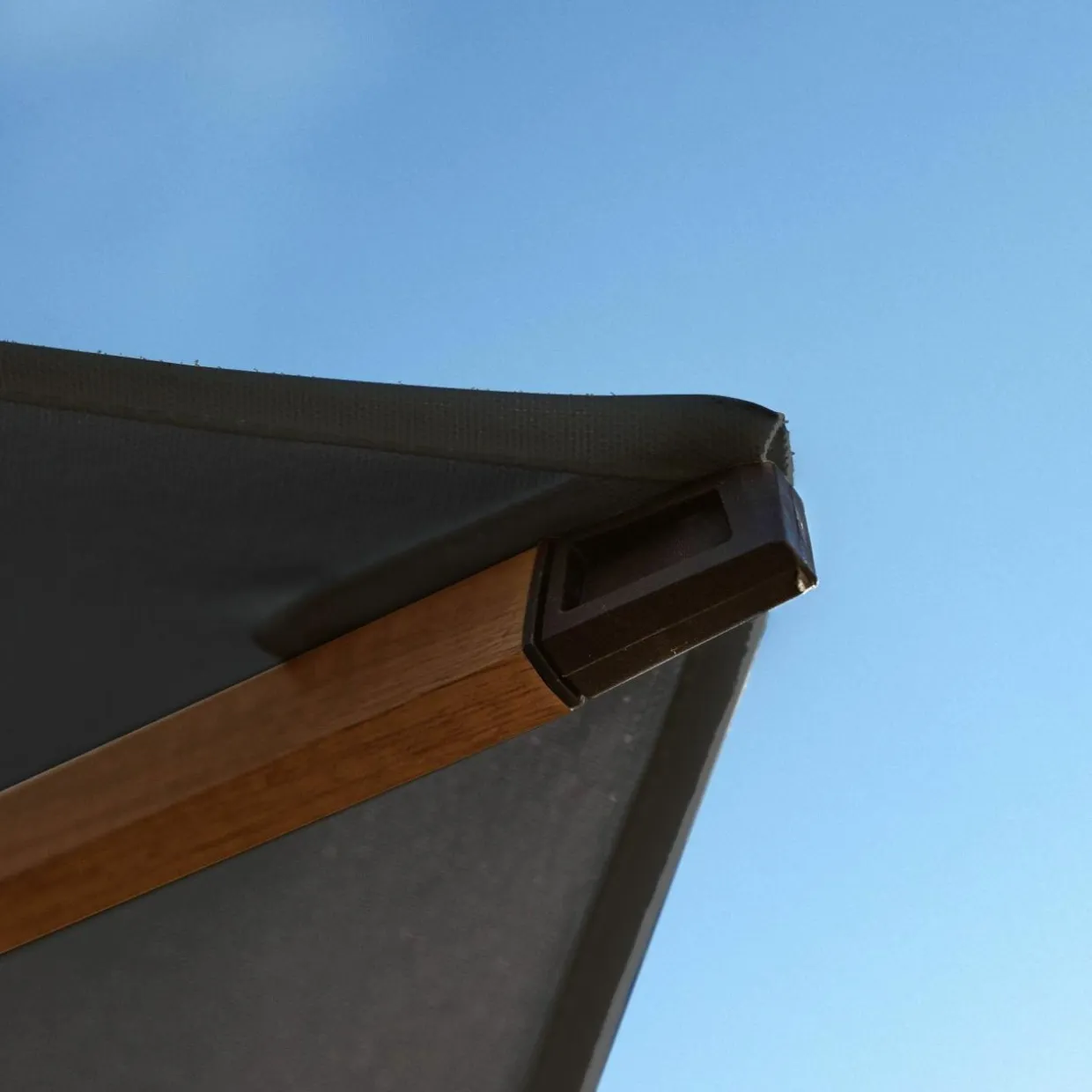 Parasol rond aluminium (D3,5 m) Yucatan effet Bois et gris anthracite