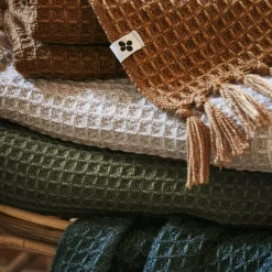 Plaid canapé matière recyclée (130 x 160 cm) Gabin Beige pampa