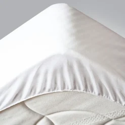 Protège-matelas imperméable (180 x 200cm) Tricia Blanc