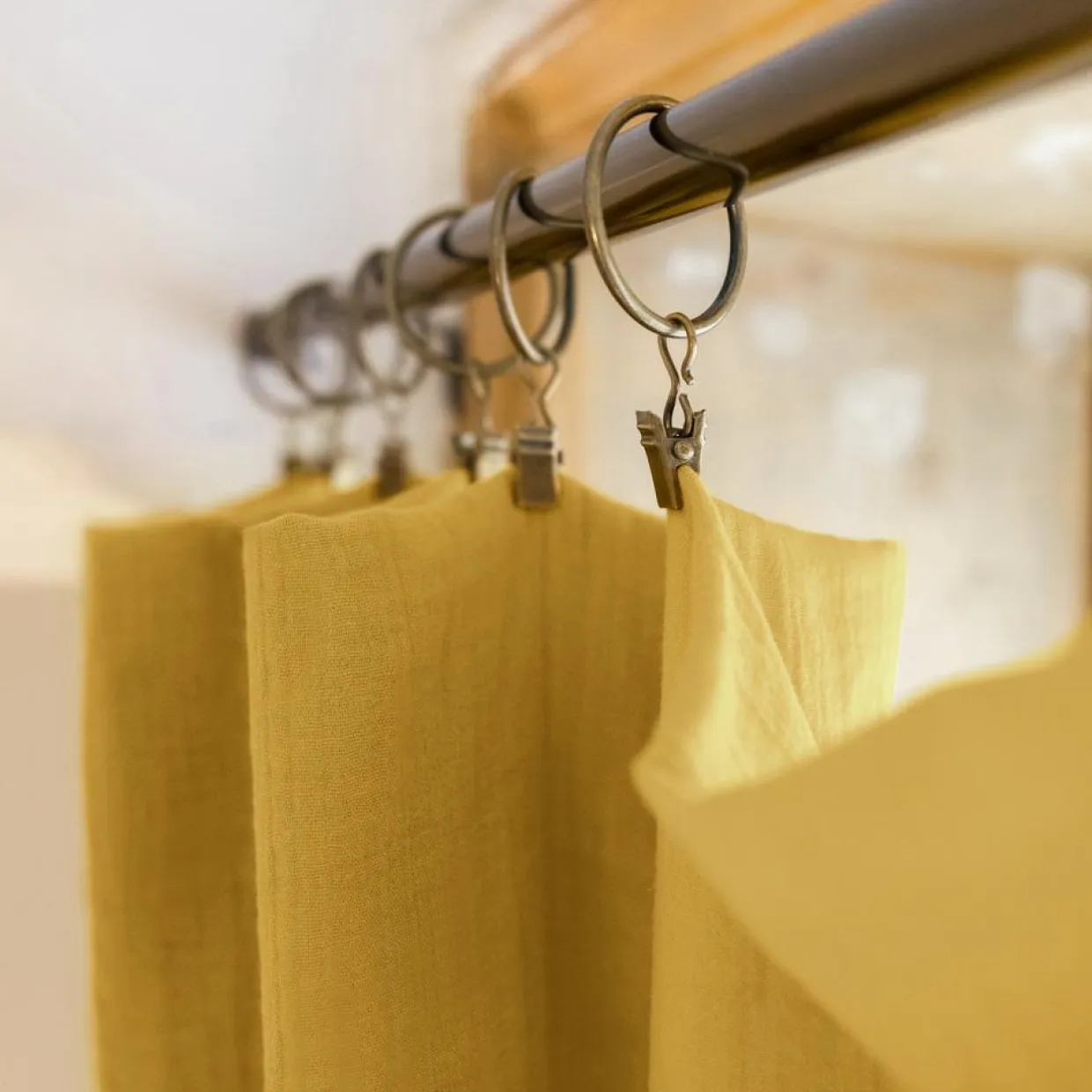 Rideau gaze de coton ajustable (180 x max 300 cm) Gaïa Jaune safran