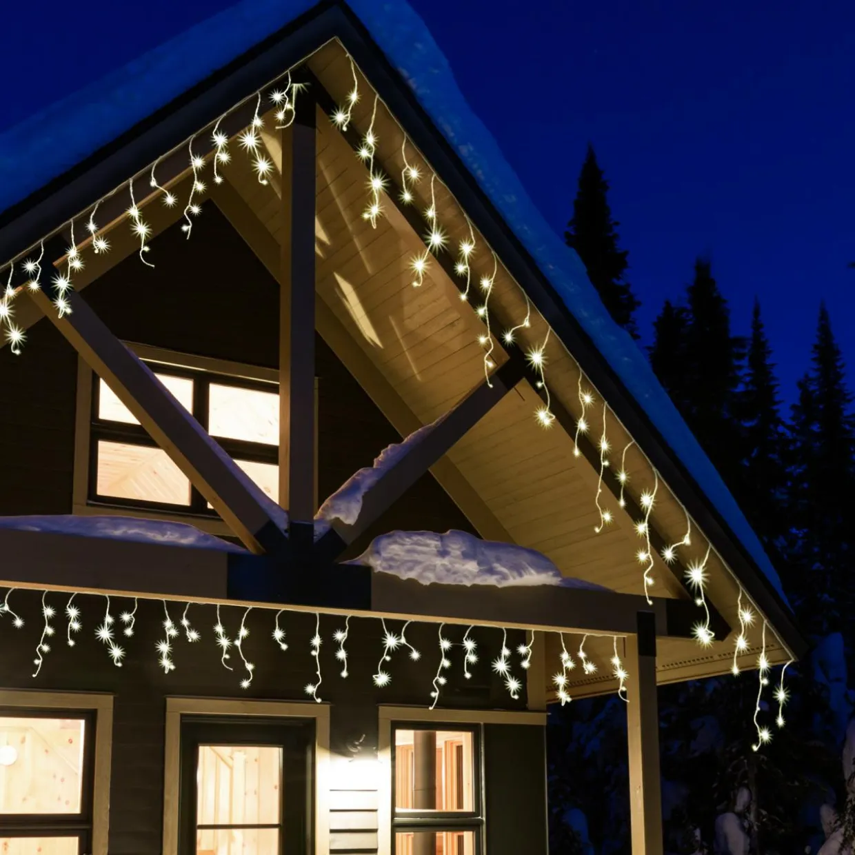 Stalactite lumineuse 7,50 m 175 LED câble blanc Stars Blanc chaud
