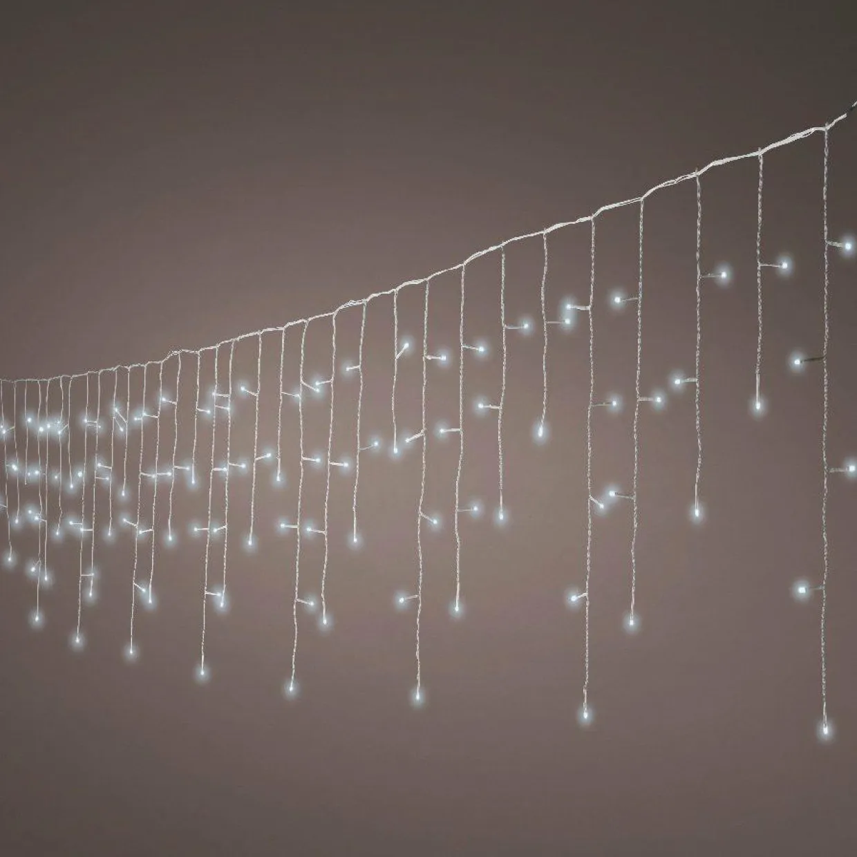 Stalactite lumineuse 20 m 490 LED câble blanc Stars Blanc froid