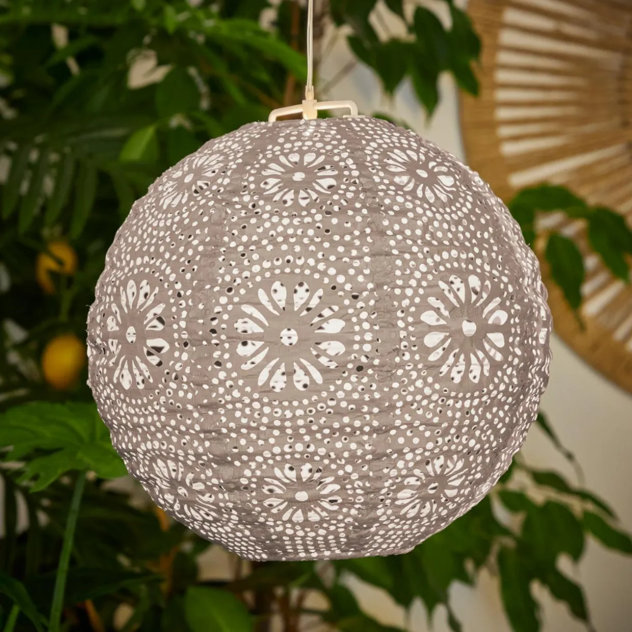 Suspension de jardin solaire (H23 cm) Lanterne ajourée Marron clair