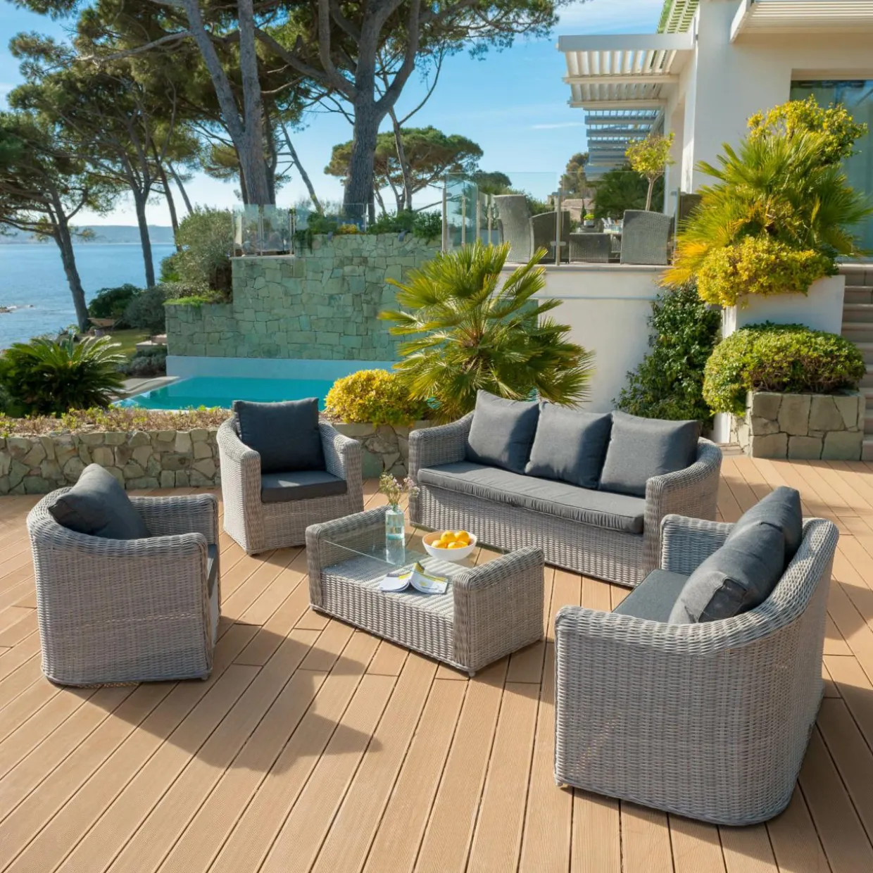 Table basse de jardin rectangulaire résine tressée Calvi Gris