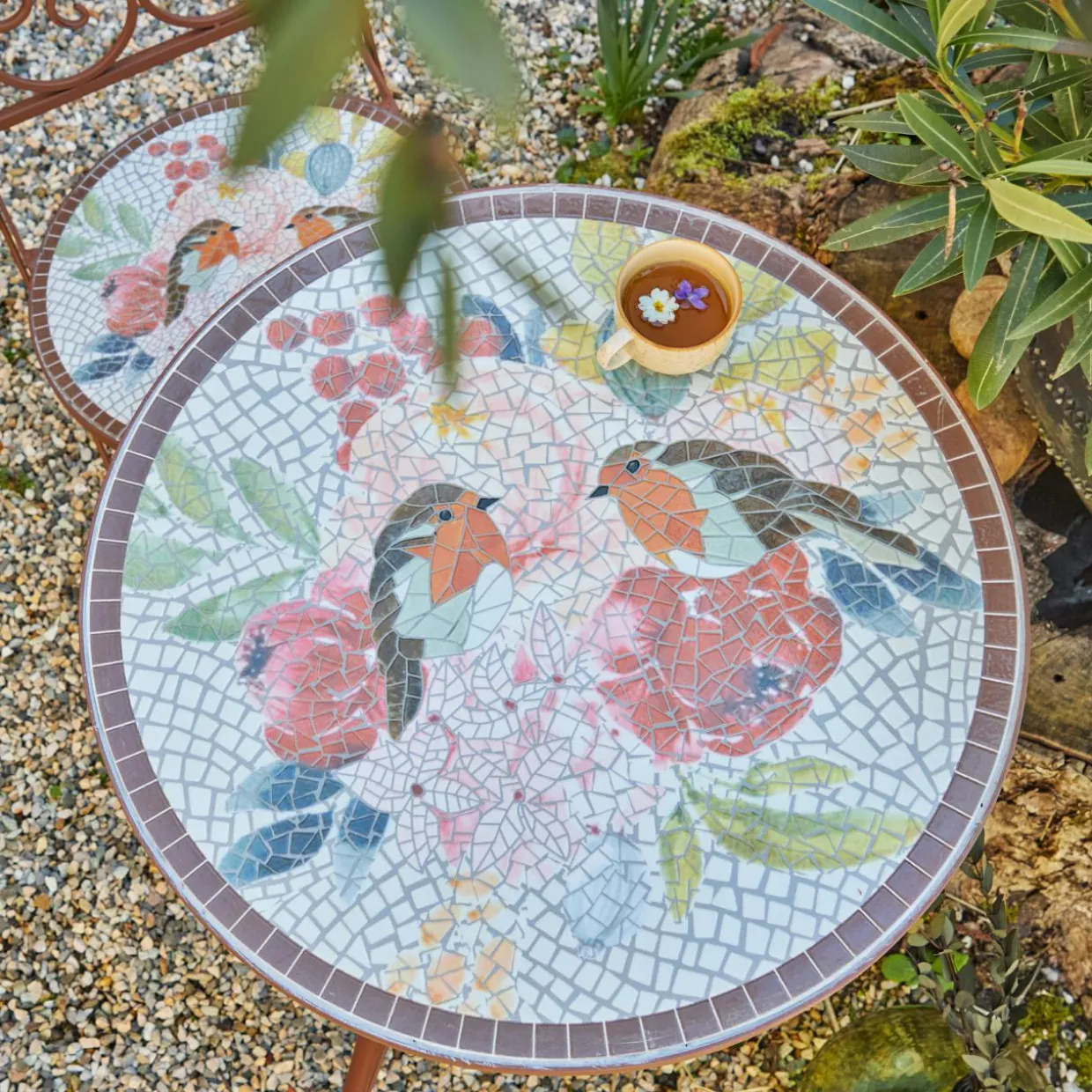 Table bistrot ronde en mosaïque Aberdeen Marron