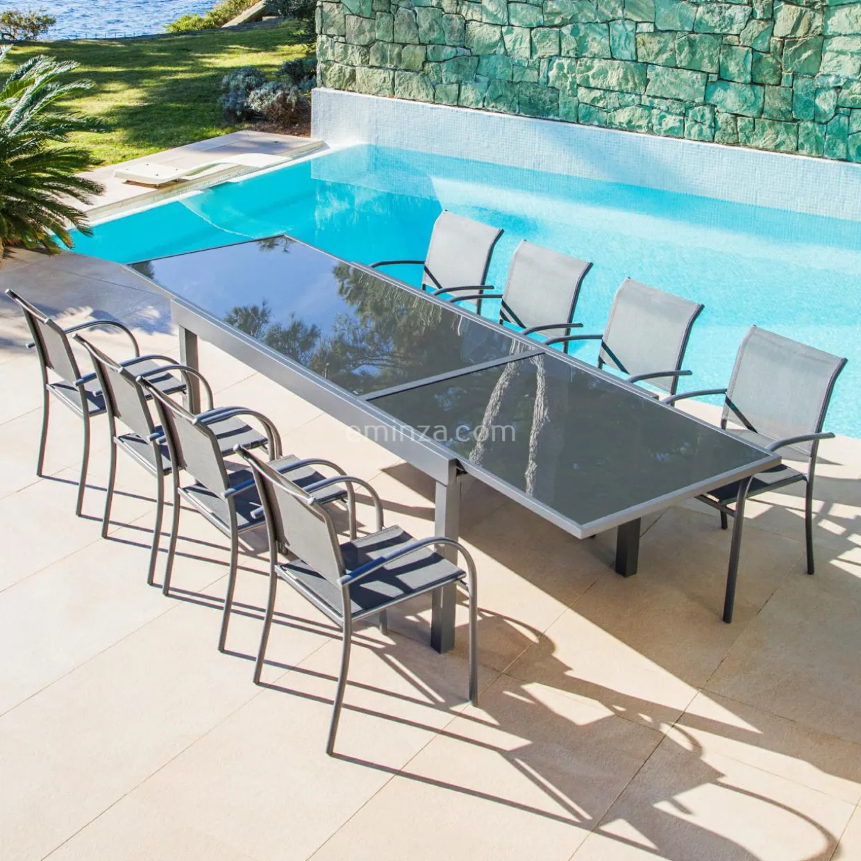 Table de jardin extensible en verre 12 places (200/320 x 100 cm) Murano Gris anthracite