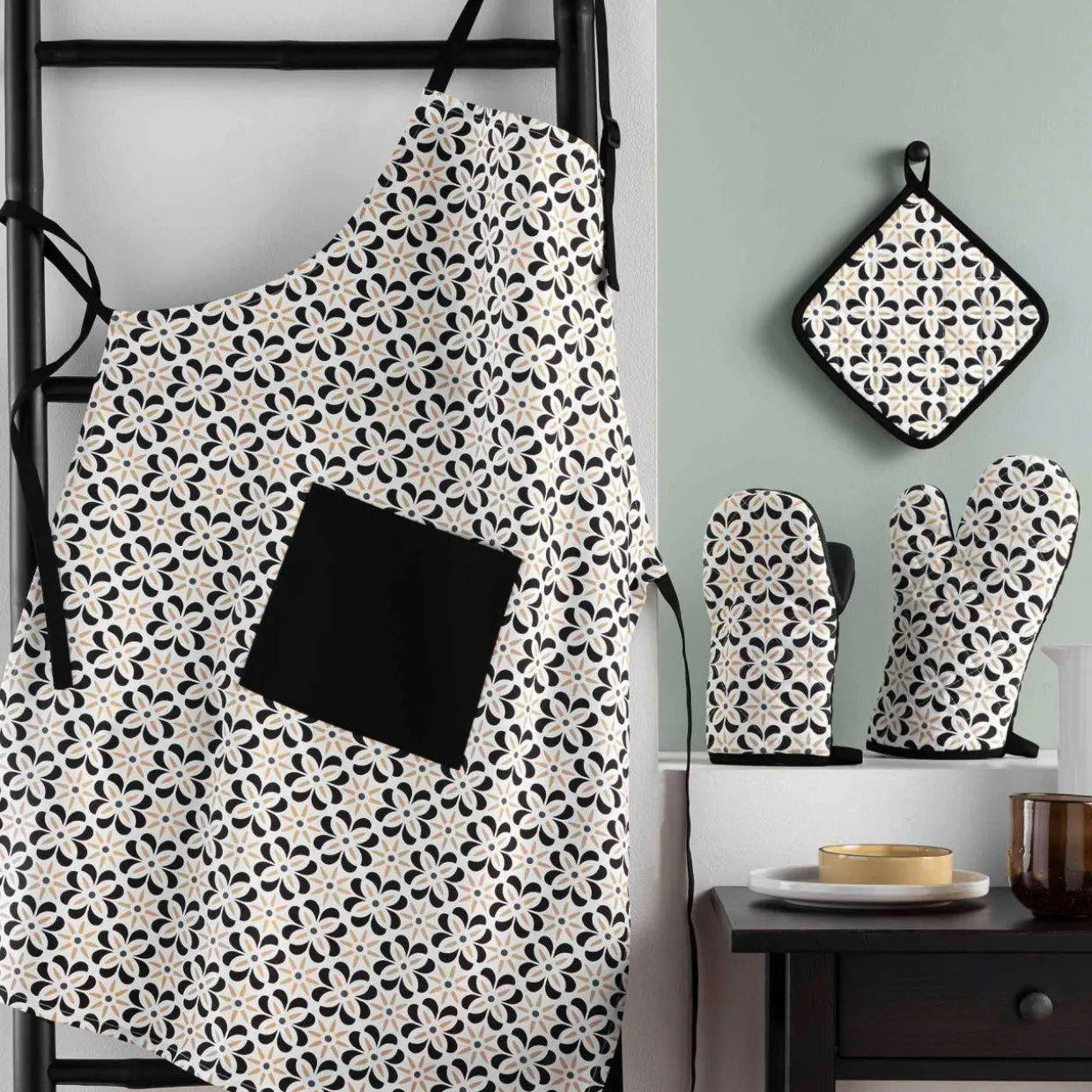 Tablier de cuisine coton avec poche (60 x 84 cm) Solaris Noir
