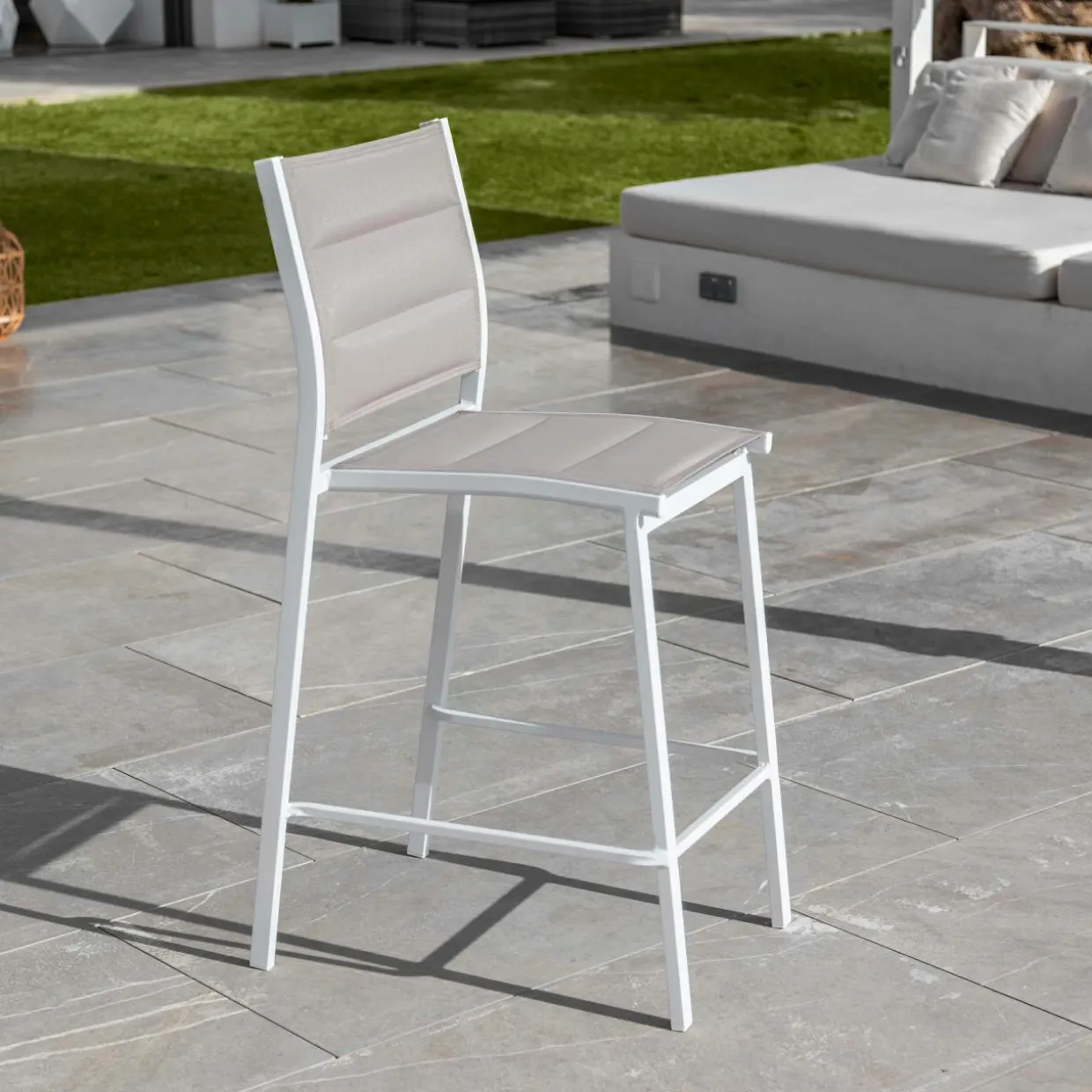 Tabouret de jardin aluminium empilable Murano Blanc et taupe