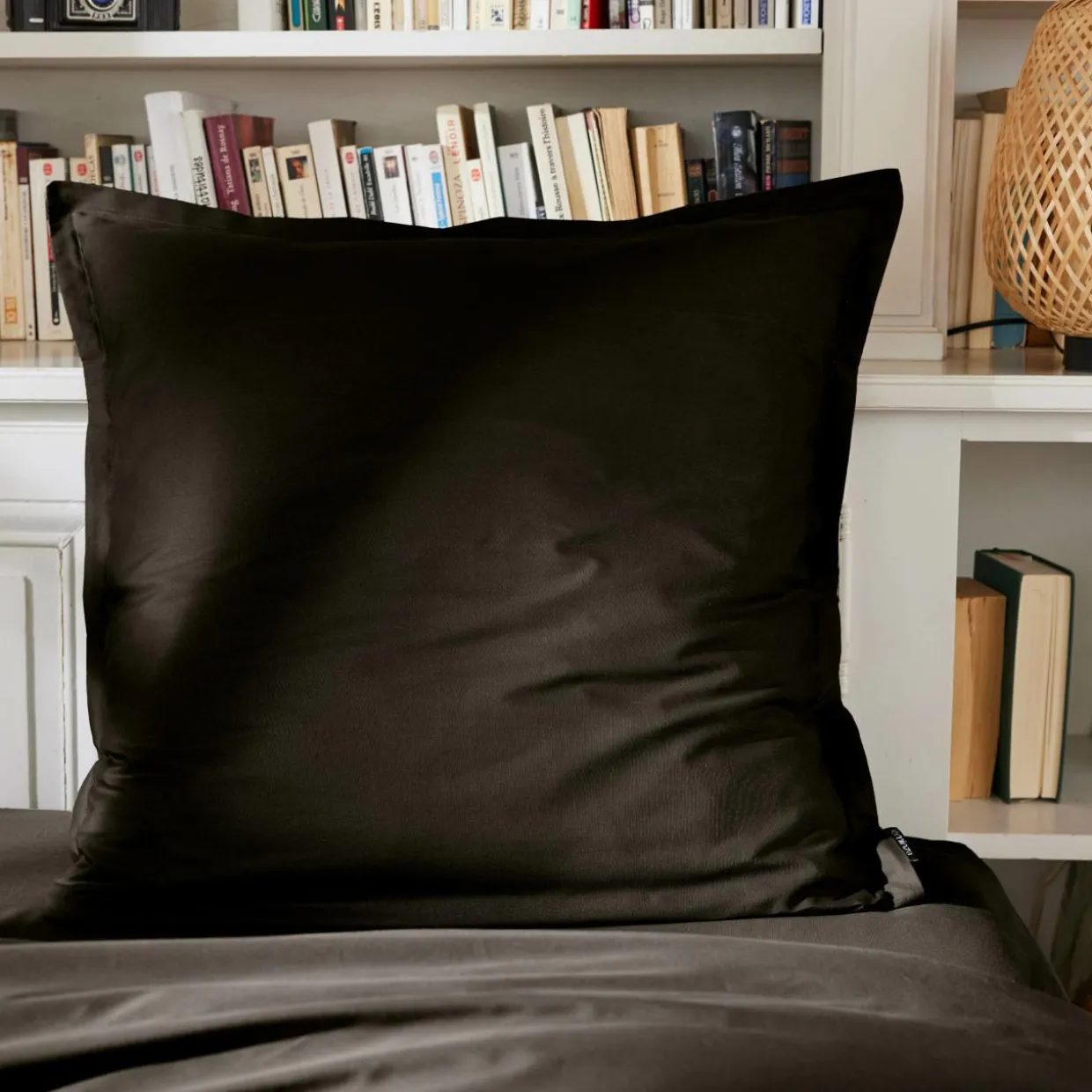 Taie d'oreiller rectangulaire percale de coton (50 x 70 cm) Cali Noire