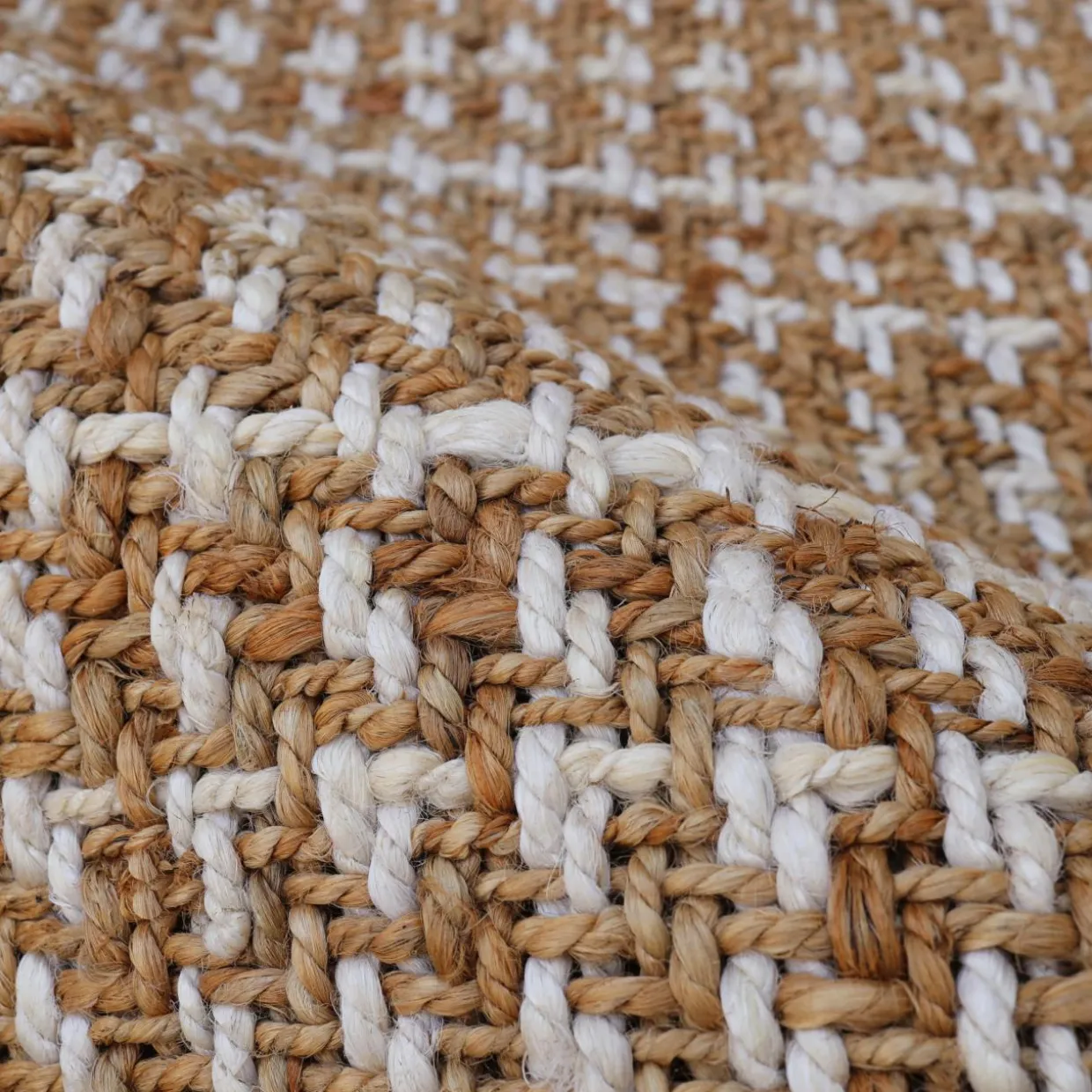 Tapis de salon rectangulaire jute tissée main (160 x 230 cm) Weston Marron