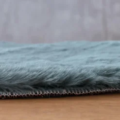 Tapis rectangulaire fausse fourrure (140 x 200 cm) Finn Bleu