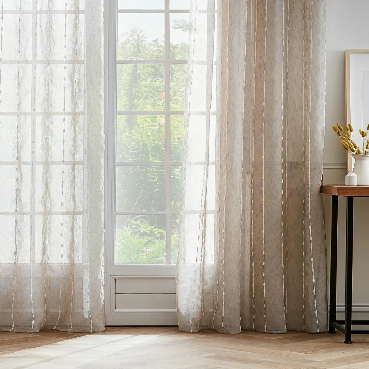 Voilage œillets pompons (140 x 280 cm) Axel Beige